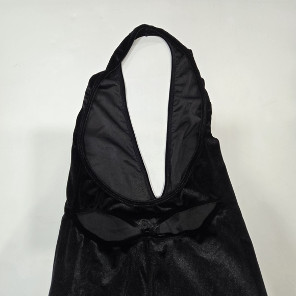 AMOR MIA Iman Midnight Velvet Jumpsuit in Black - Picture 9 of 15